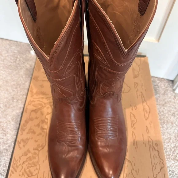 Tecovas Chestnut Leather Heeled Boots - Picture 3 of 4